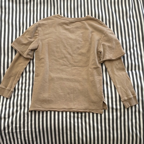 Target Art Class sweater style top with thermal sleeves - Picture 8 of 8